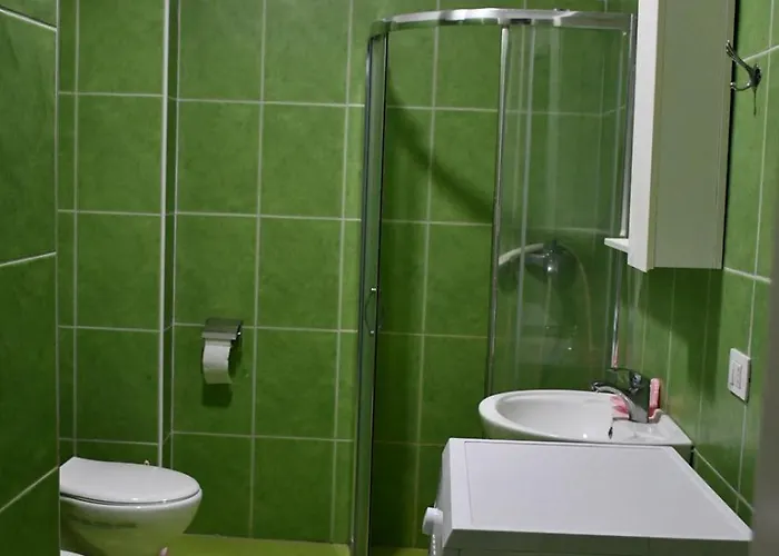 Antoni Apartament Shëngjin