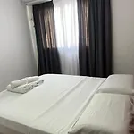 Antoni Apartmán *