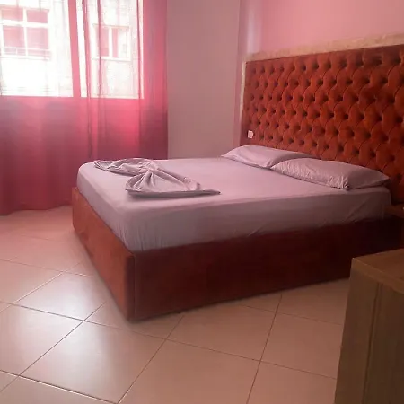 Antoni Apartment *