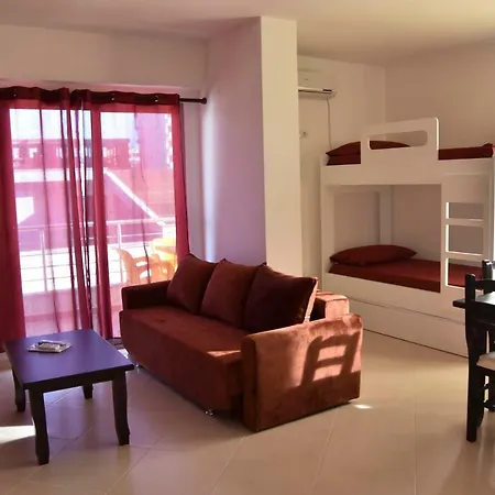 Apartment Antoni *